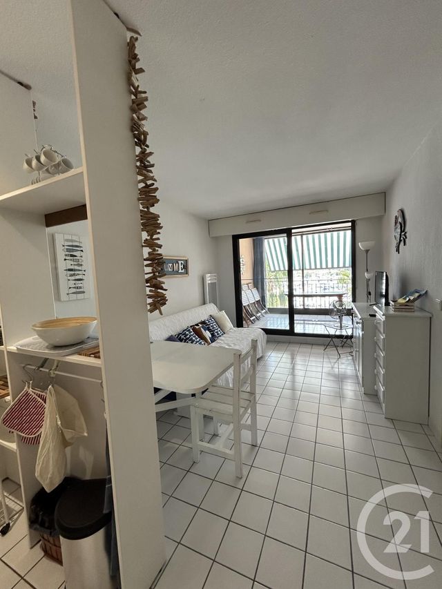 Afficher la photo en grand Appartement F3 à louer - 3 pièces - 32.48 m2 - ARGELES SUR MER - 66 - LANGUEDOC-ROUSSILLON - Century 21 Côte Catalane Immobilier