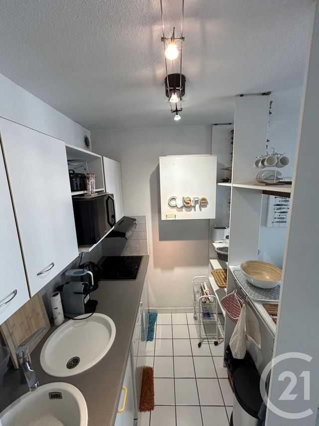 Afficher la photo en grand Appartement F3 à louer - 3 pièces - 32.48 m2 - ARGELES SUR MER - 66 - LANGUEDOC-ROUSSILLON - Century 21 Côte Catalane Immobilier