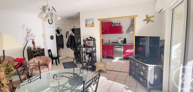 Afficher la photo en grand Appartement F3 à vendre - 3 pièces - 63.4 m2 - ARGELES SUR MER - 66 - LANGUEDOC-ROUSSILLON - Century 21 Côte Catalane Immobilier