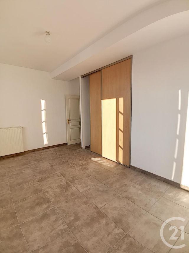 Appartement F4 à vendre - 4 pièces - 84.24 m2 - PORT VENDRES - 66 - LANGUEDOC-ROUSSILLON - Century 21 Côte Catalane Immobilier Appartement F4 à vendre - 4 pièces - 84.24 m2 - PORT VENDRES - 66 - LANGUEDOC-ROUSSILLON - Century 21 Côte Catalane Immobilier