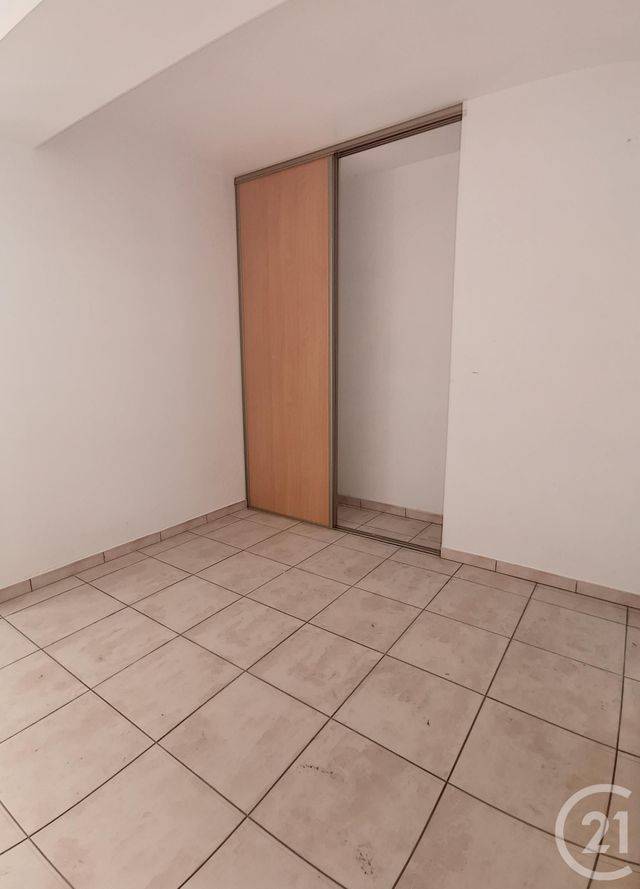 Appartement F4 à vendre - 4 pièces - 84.24 m2 - PORT VENDRES - 66 - LANGUEDOC-ROUSSILLON - Century 21 Côte Catalane Immobilier Appartement F4 à vendre - 4 pièces - 84.24 m2 - PORT VENDRES - 66 - LANGUEDOC-ROUSSILLON - Century 21 Côte Catalane Immobilier
