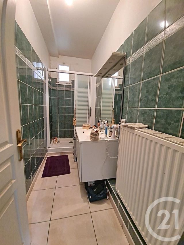 Appartement F4 à vendre - 4 pièces - 84.24 m2 - PORT VENDRES - 66 - LANGUEDOC-ROUSSILLON - Century 21 Côte Catalane Immobilier Appartement F4 à vendre - 4 pièces - 84.24 m2 - PORT VENDRES - 66 - LANGUEDOC-ROUSSILLON - Century 21 Côte Catalane Immobilier