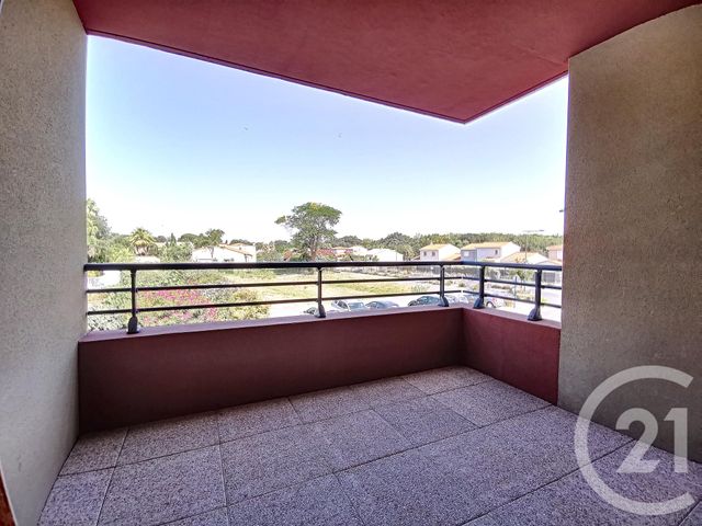 Afficher la photo en grand Appartement F4 à vendre - 4 pièces - 82.19 m2 - ARGELES SUR MER - 66 - LANGUEDOC-ROUSSILLON - Century 21 Côte Catalane Immobilier