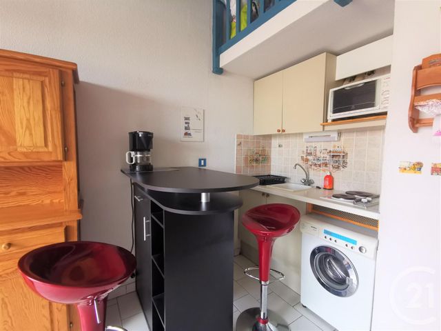 Studio à vendre - 1 pièce - 26.5 m2 - ARGELES SUR MER - 66 - LANGUEDOC-ROUSSILLON - Century 21 Côte Catalane Immobilier Studio à vendre - 1 pièce - 26.5 m2 - ARGELES SUR MER - 66 - LANGUEDOC-ROUSSILLON - Century 21 Côte Catalane Immobilier