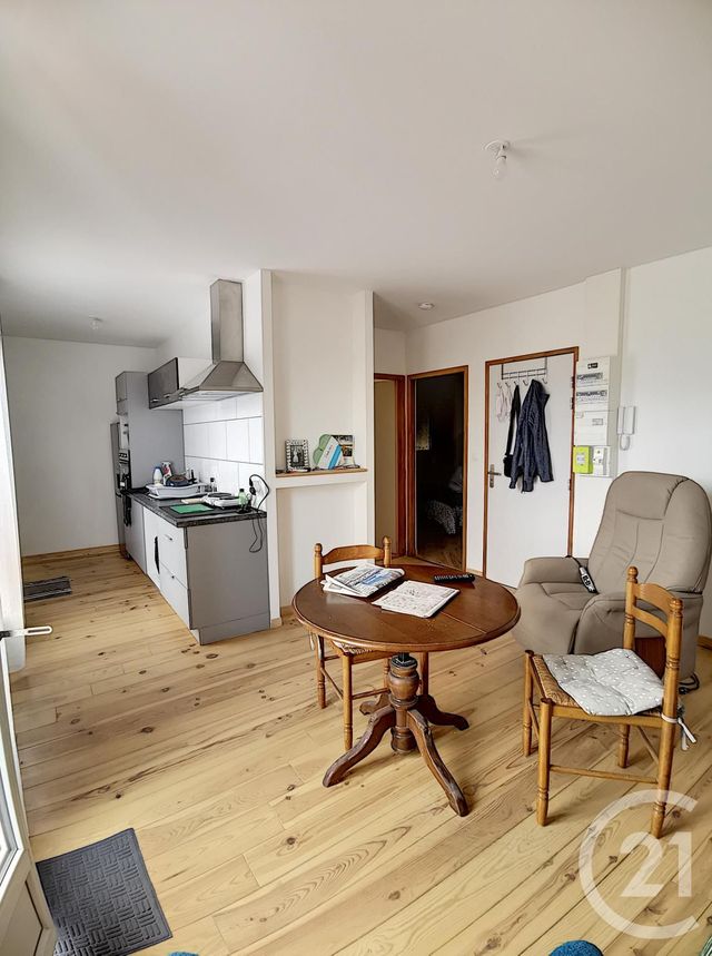 Appartement F2 à louer - 2 pièces - 35.0 m2 - BROUILLA - 66 - LANGUEDOC-ROUSSILLON - Century 21 Côte Catalane Immobilier Appartement F2 à louer - 2 pièces - 35.0 m2 - BROUILLA - 66 - LANGUEDOC-ROUSSILLON - Century 21 Côte Catalane Immobilier