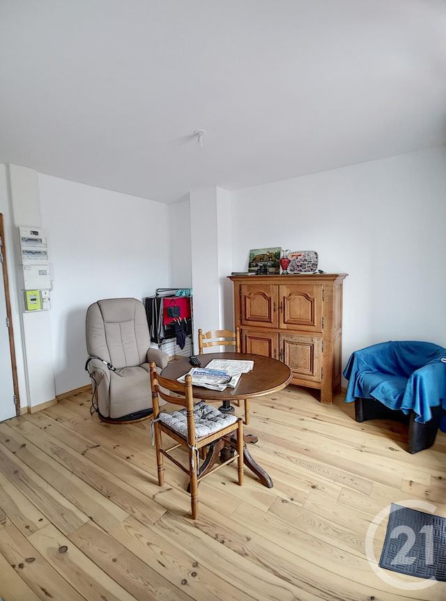 Appartement F2 à louer - 2 pièces - 35.0 m2 - BROUILLA - 66 - LANGUEDOC-ROUSSILLON - Century 21 Côte Catalane Immobilier Appartement F2 à louer - 2 pièces - 35.0 m2 - BROUILLA - 66 - LANGUEDOC-ROUSSILLON - Century 21 Côte Catalane Immobilier
