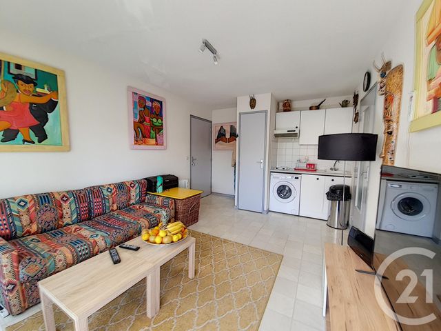 Appartement F2 à vendre - 2 pièces - 25.2 m2 - ARGELES SUR MER - 66 - LANGUEDOC-ROUSSILLON - Century 21 Côte Catalane Immobilier Appartement F2 à vendre - 2 pièces - 25.2 m2 - ARGELES SUR MER - 66 - LANGUEDOC-ROUSSILLON - Century 21 Côte Catalane Immobilier