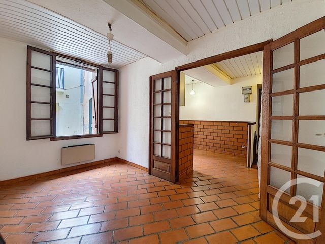 Afficher la photo en grand Appartement T3 à vendre - 3 pièces - 34.27 m2 - ARGELES SUR MER - 66 - LANGUEDOC-ROUSSILLON - Century 21 Côte Catalane Immobilier