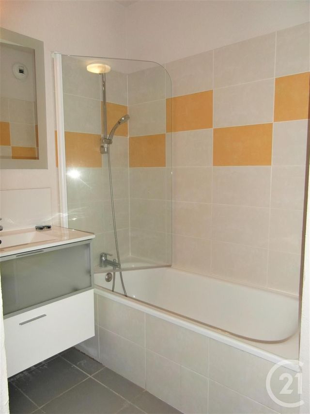 Afficher la photo en grand Appartement F2 à louer - 2 pièces - 29.85 m2 - ARGELES SUR MER - 66 - LANGUEDOC-ROUSSILLON - Century 21 Côte Catalane Immobilier