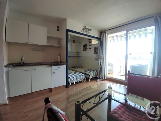 Afficher la photo en grand Studio Cabine à vendre - 1 pièce - 22.0 m2 - ARGELES SUR MER - 66 - LANGUEDOC-ROUSSILLON - Century 21 Côte Catalane Immobilier