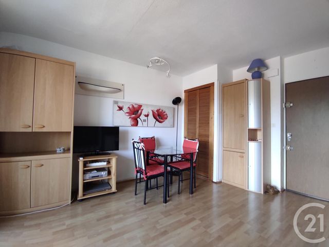Afficher la photo en grand Studio Cabine à vendre - 1 pièce - 22.0 m2 - ARGELES SUR MER - 66 - LANGUEDOC-ROUSSILLON - Century 21 Côte Catalane Immobilier