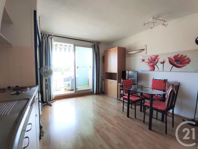 Afficher la photo en grand Studio Cabine à vendre - 1 pièce - 22.0 m2 - ARGELES SUR MER - 66 - LANGUEDOC-ROUSSILLON - Century 21 Côte Catalane Immobilier