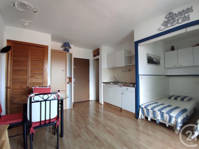 Afficher la photo en grand Studio Cabine à vendre - 1 pièce - 22.0 m2 - ARGELES SUR MER - 66 - LANGUEDOC-ROUSSILLON - Century 21 Côte Catalane Immobilier