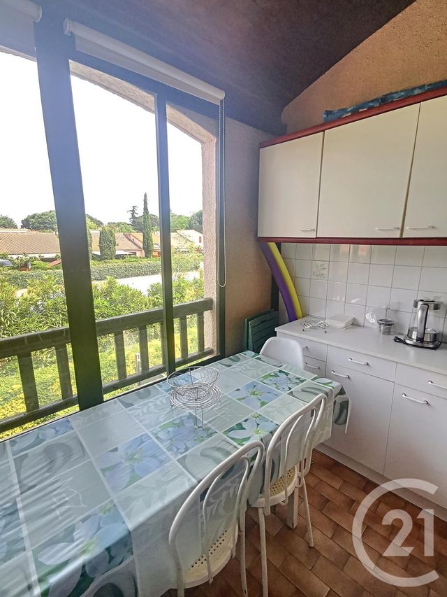 Appartement F2 à louer - 2 pièces - 26.0 m2 - ARGELES SUR MER - 66 - LANGUEDOC-ROUSSILLON - Century 21 Côte Catalane Immobilier