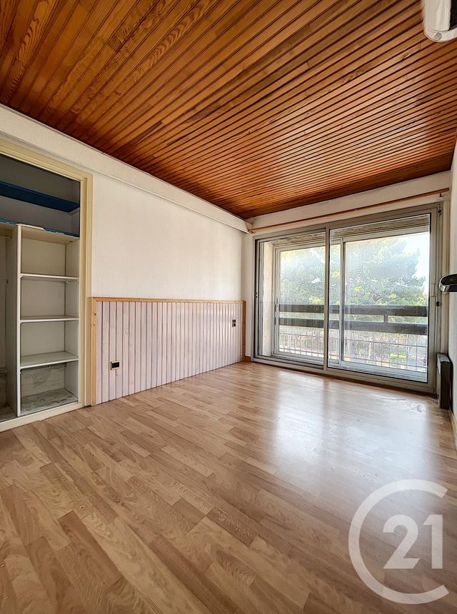 Appartement Duplex à louer - 6 pièces - 117.6 m2 - PERPIGNAN - 66 - LANGUEDOC-ROUSSILLON - Century 21 Côte Catalane Immobilier