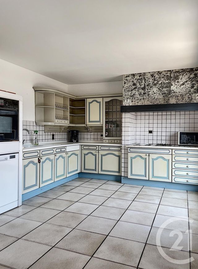 Appartement Duplex à louer - 6 pièces - 117.6 m2 - PERPIGNAN - 66 - LANGUEDOC-ROUSSILLON - Century 21 Côte Catalane Immobilier