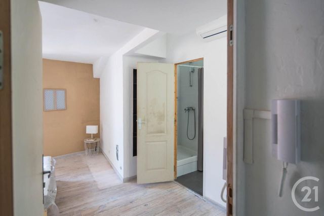 Appartement F4 à louer - 4 pièces - 75.68 m2 - PERPIGNAN - 66 - LANGUEDOC-ROUSSILLON - Century 21 Côte Catalane Immobilier