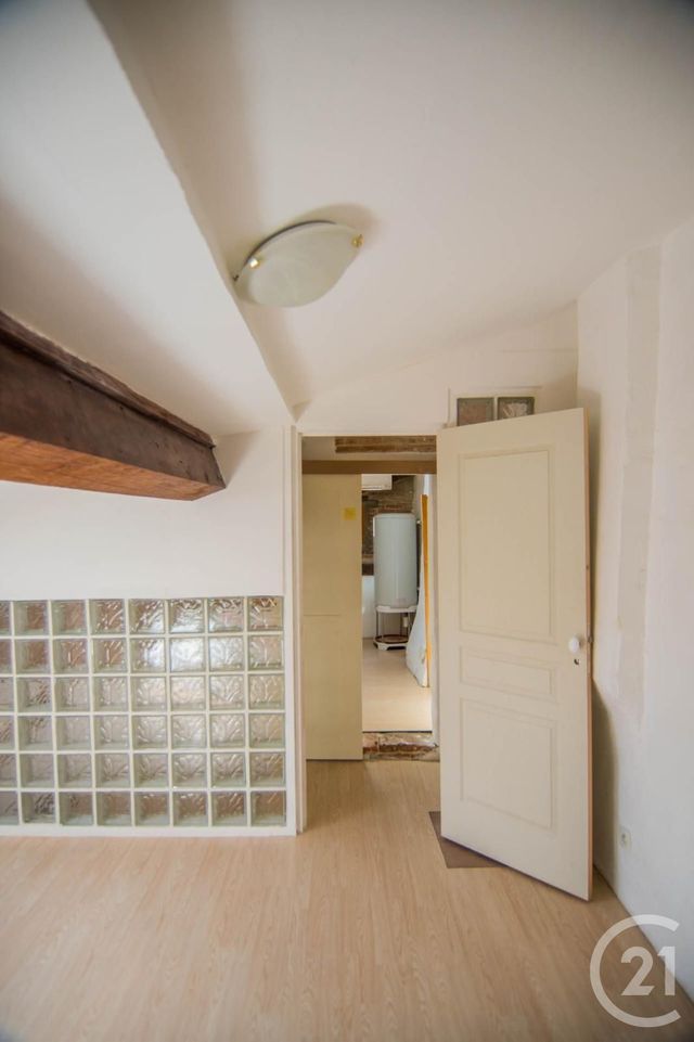Appartement F4 à louer - 4 pièces - 75.68 m2 - PERPIGNAN - 66 - LANGUEDOC-ROUSSILLON - Century 21 Côte Catalane Immobilier