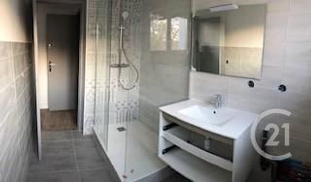 Appartement F4 à louer - 4 pièces - 80.01 m2 - PERPIGNAN - 66 - LANGUEDOC-ROUSSILLON - Century 21 Côte Catalane Immobilier