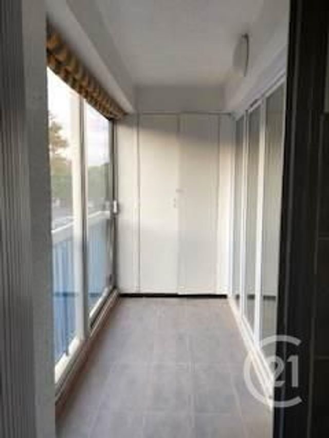 Appartement F4 à louer - 4 pièces - 80.01 m2 - PERPIGNAN - 66 - LANGUEDOC-ROUSSILLON - Century 21 Côte Catalane Immobilier