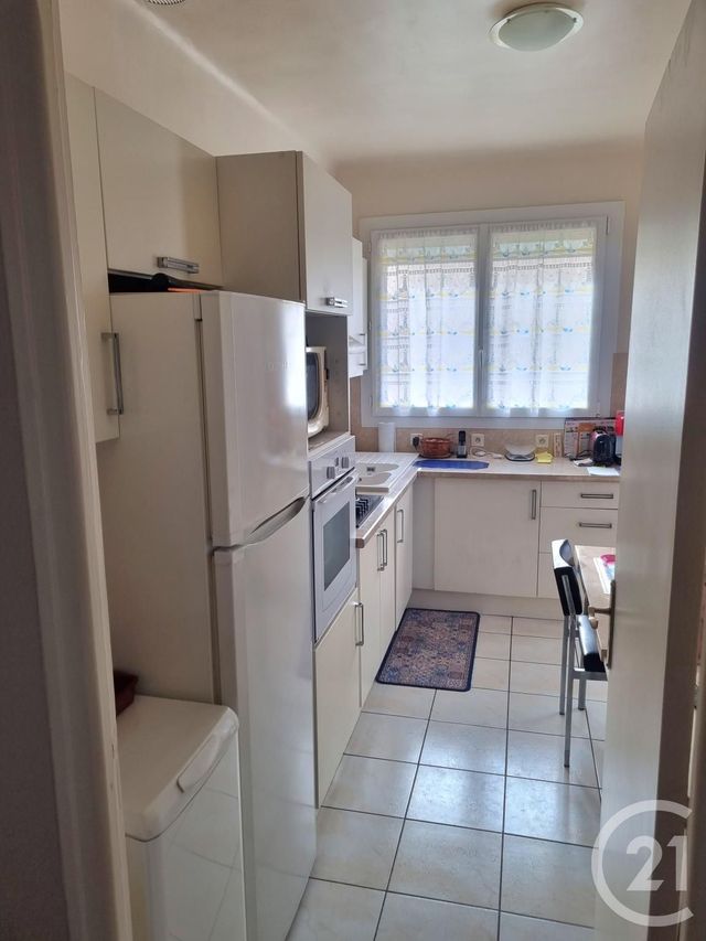 Appartement F4 à vendre - 4 pièces - 71.24 m2 - ST GENIS DES FONTAINES - 66 - LANGUEDOC-ROUSSILLON - Century 21 Côte Catalane Immobilier