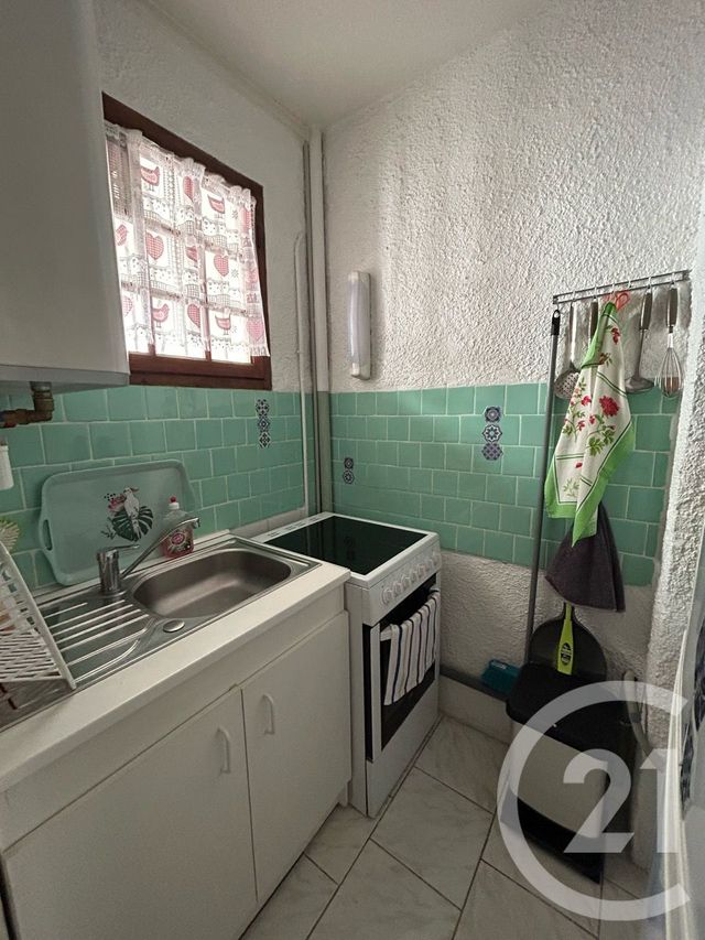 Afficher la photo en grand Appartement Studio cabine à vendre - 2 pièces - 25.36 m2 - ARGELES SUR MER - 66 - LANGUEDOC-ROUSSILLON - Century 21 Côte Catalane Immobilier