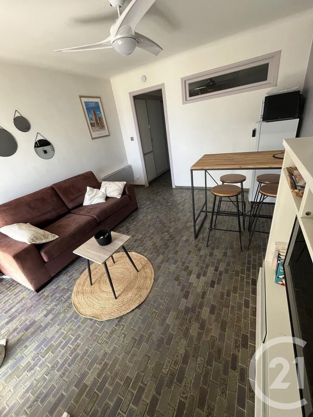 Afficher la photo en grand Appartement F2 à louer - 2 pièces - 28.0 m2 - CANET EN ROUSSILLON - 66 - LANGUEDOC-ROUSSILLON - Century 21 Côte Catalane Immobilier