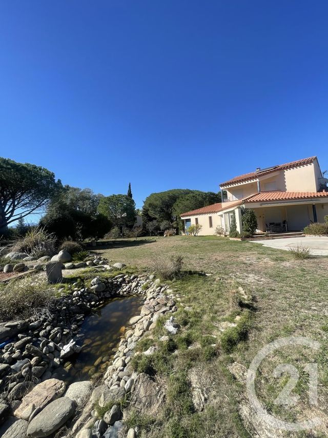maison à louer - 4 pièces - 140.02 m2 - LAROQUE DES ALBERES - 66 - LANGUEDOC-ROUSSILLON - Century 21 Côte Catalane Immobilier