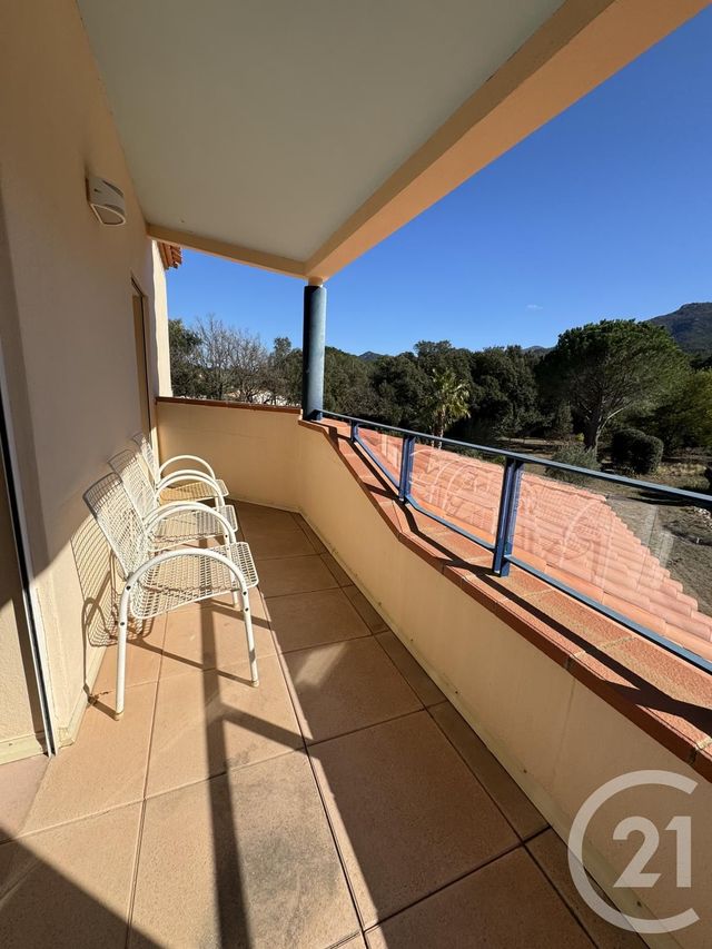 maison à louer - 4 pièces - 140.02 m2 - LAROQUE DES ALBERES - 66 - LANGUEDOC-ROUSSILLON - Century 21 Côte Catalane Immobilier
