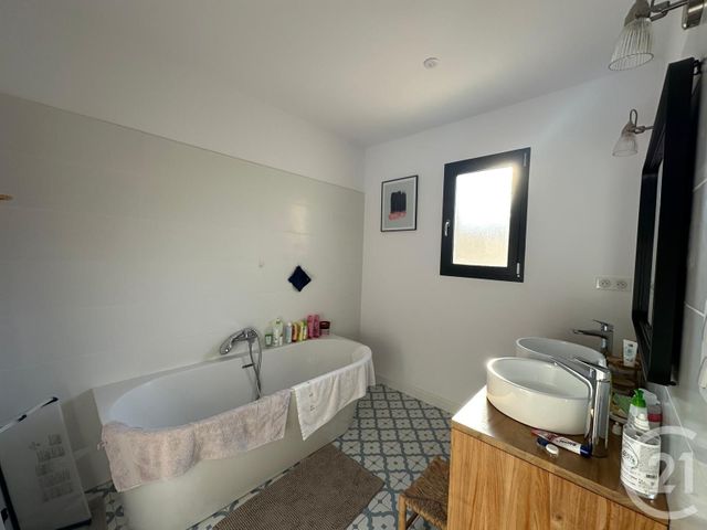 maison à vendre - 5 pièces - 181.25 m2 - LAROQUE DES ALBERES - 66 - LANGUEDOC-ROUSSILLON - Century 21 Côte Catalane Immobilier