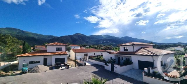 maison à vendre - 4 pièces - 121.47 m2 - LAROQUE DES ALBERES - 66 - LANGUEDOC-ROUSSILLON - Century 21 Côte Catalane Immobilier