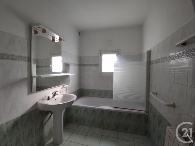 maison à vendre - 6 pièces - 126.5 m2 - ST GENIS DES FONTAINES - 66 - LANGUEDOC-ROUSSILLON - Century 21 Côte Catalane Immobilier