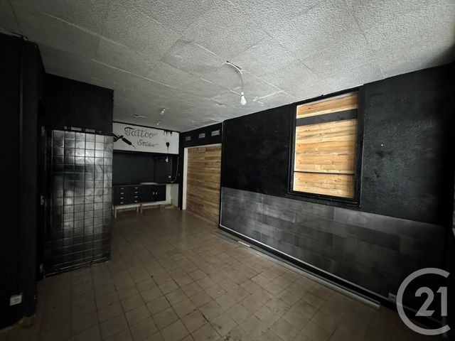 Appartement Local à louer - 1 pièce - 67.0 m2 - PERPIGNAN - 66 - LANGUEDOC-ROUSSILLON - Century 21 Côte Catalane Immobilier