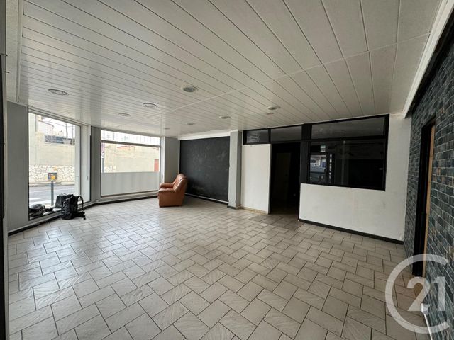 Appartement Local à louer - 1 pièce - 67.0 m2 - PERPIGNAN - 66 - LANGUEDOC-ROUSSILLON - Century 21 Côte Catalane Immobilier