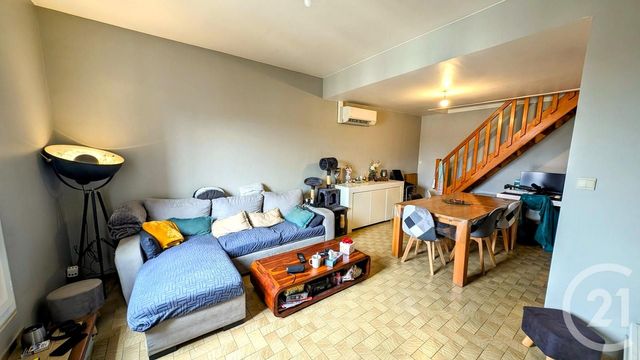 Afficher la photo en grand Appartement T4 à vendre - 4 pièces - 79.0 m2 - LAROQUE DES ALBERES - 66 - LANGUEDOC-ROUSSILLON - Century 21 Côte Catalane Immobilier