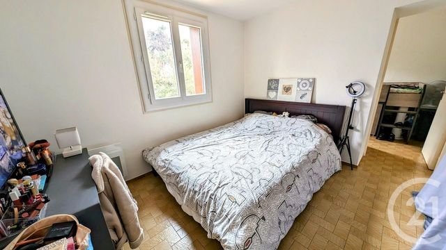 Afficher la photo en grand Appartement T4 à vendre - 4 pièces - 79.0 m2 - LAROQUE DES ALBERES - 66 - LANGUEDOC-ROUSSILLON - Century 21 Côte Catalane Immobilier