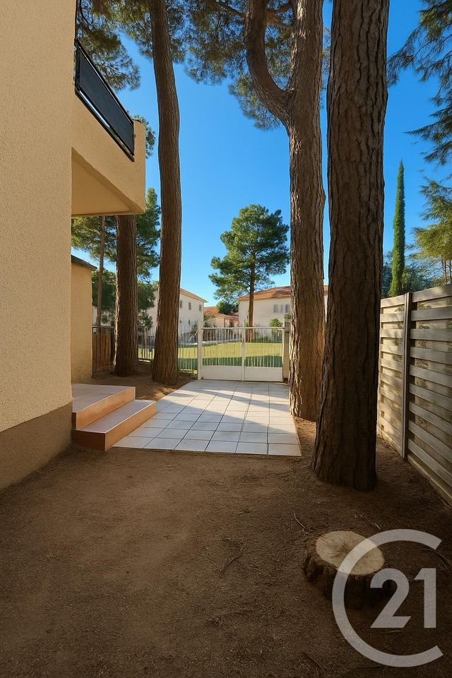 Appartement F2 à louer - 2 pièces - 35.0 m2 - ARGELES SUR MER - 66 - LANGUEDOC-ROUSSILLON - Century 21 Côte Catalane Immobilier