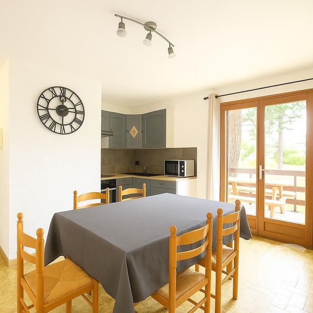 Appartement F2 à louer - 2 pièces - 35.0 m2 - ARGELES SUR MER - 66 - LANGUEDOC-ROUSSILLON - Century 21 Côte Catalane Immobilier