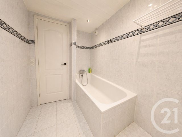 Appartement T3 à vendre - 3 pièces - 60.55 m2 - ARGELES SUR MER - 66 - LANGUEDOC-ROUSSILLON - Century 21 Côte Catalane Immobilier