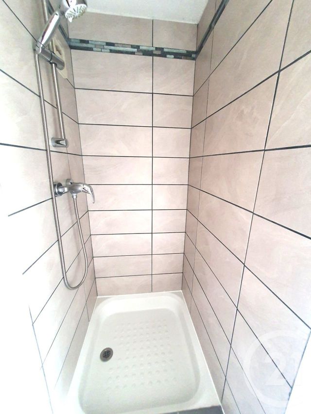 Afficher la photo en grand Appartement T2 à vendre - 2 pièces - 29.37 m2 - ARGELES SUR MER - 66 - LANGUEDOC-ROUSSILLON - Century 21 Côte Catalane Immobilier