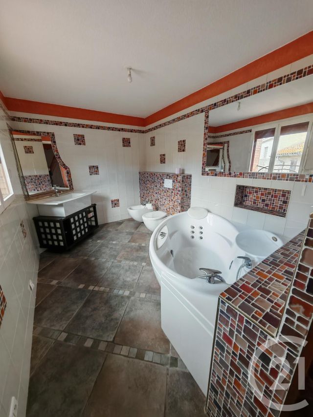 Appartement F3 à louer - 3 pièces - 159.46 m2 - TORREILLES - 66 - LANGUEDOC-ROUSSILLON - Century 21 Côte Catalane Immobilier