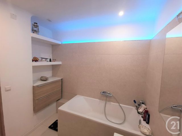 Appartement T4 à louer - 4 pièces - 84.67 m2 - PORT VENDRES - 66 - LANGUEDOC-ROUSSILLON - Century 21 Côte Catalane Immobilier