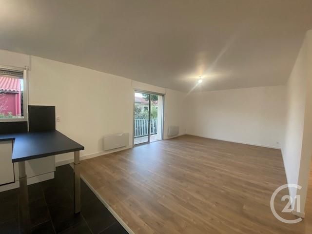 Appartement F4 à louer - 4 pièces - 105.15 m2 - PERPIGNAN - 66 - LANGUEDOC-ROUSSILLON - Century 21 Côte Catalane Immobilier