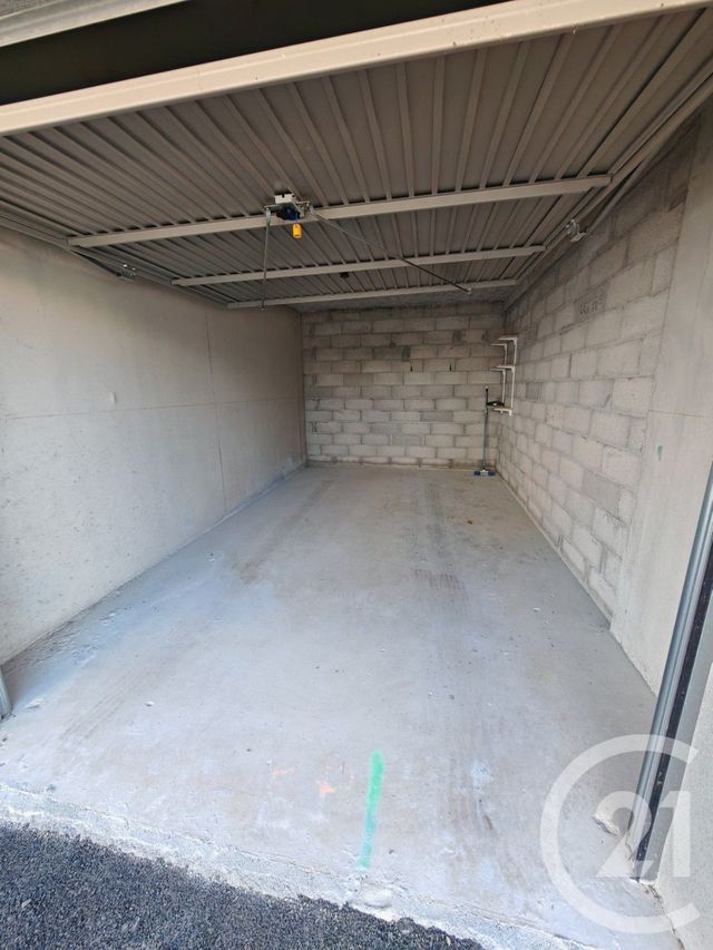 parking à louer - 16.15 m2 - ARGELES SUR MER - 66 - LANGUEDOC-ROUSSILLON - Century 21 Côte Catalane Immobilier