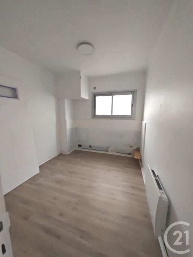 Appartement F2 à louer - 2 pièces - 43.0 m2 - PERPIGNAN - 66 - LANGUEDOC-ROUSSILLON - Century 21 Côte Catalane Immobilier