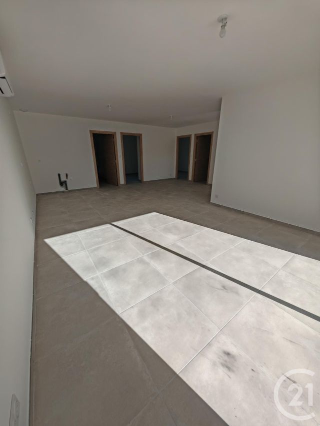 maison à louer - 4 pièces - 77.5 m2 - ELNE - 66 - LANGUEDOC-ROUSSILLON - Century 21 Côte Catalane Immobilier