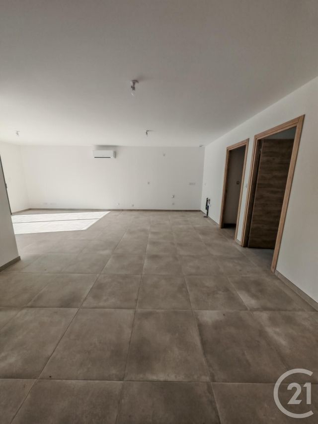 maison à louer - 4 pièces - 77.5 m2 - ELNE - 66 - LANGUEDOC-ROUSSILLON - Century 21 Côte Catalane Immobilier