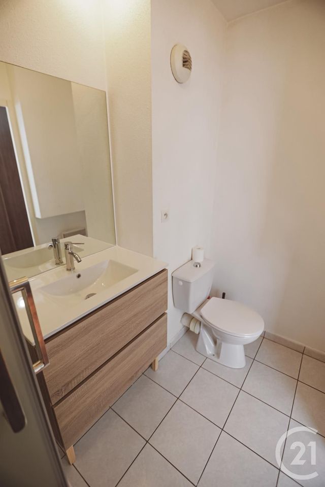 Appartement F2 à louer - 2 pièces - 30.1 m2 - PERPIGNAN - 66 - LANGUEDOC-ROUSSILLON - Century 21 Côte Catalane Immobilier