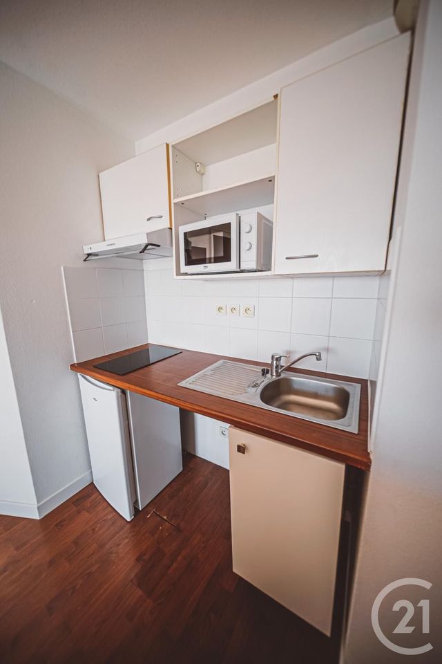 Appartement F2 à louer - 2 pièces - 30.1 m2 - PERPIGNAN - 66 - LANGUEDOC-ROUSSILLON - Century 21 Côte Catalane Immobilier