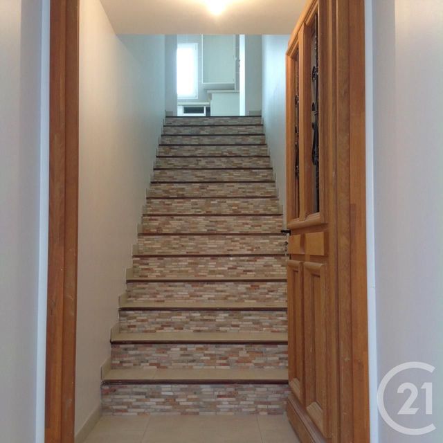 Appartement F2 à louer - 2 pièces - 61.07 m2 - ST GENIS DES FONTAINES - 66 - LANGUEDOC-ROUSSILLON - Century 21 Côte Catalane Immobilier